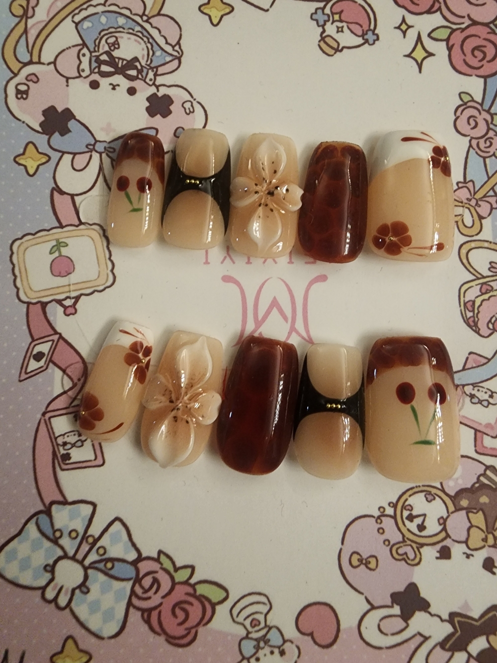 Neutral Floral Press-On Nail Set with Brown Accents